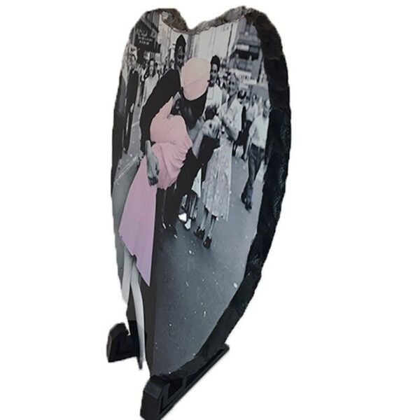 Pizarra natural personalizada con fotos forma de corazón - Imagen 2